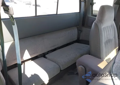 1995 Dodge Dakota z USA, uszkodzony, nr VIN 1B7GL23XXSW932961